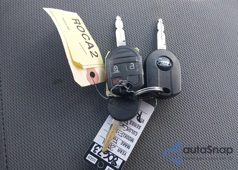 2014 Ford F-150 Stx z USA, uszkodzony, nr VIN 1FTFX1EF2EFC24139